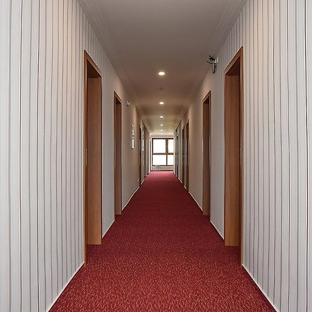Hotel Sonata Храдец над Моравици Екстериор снимка